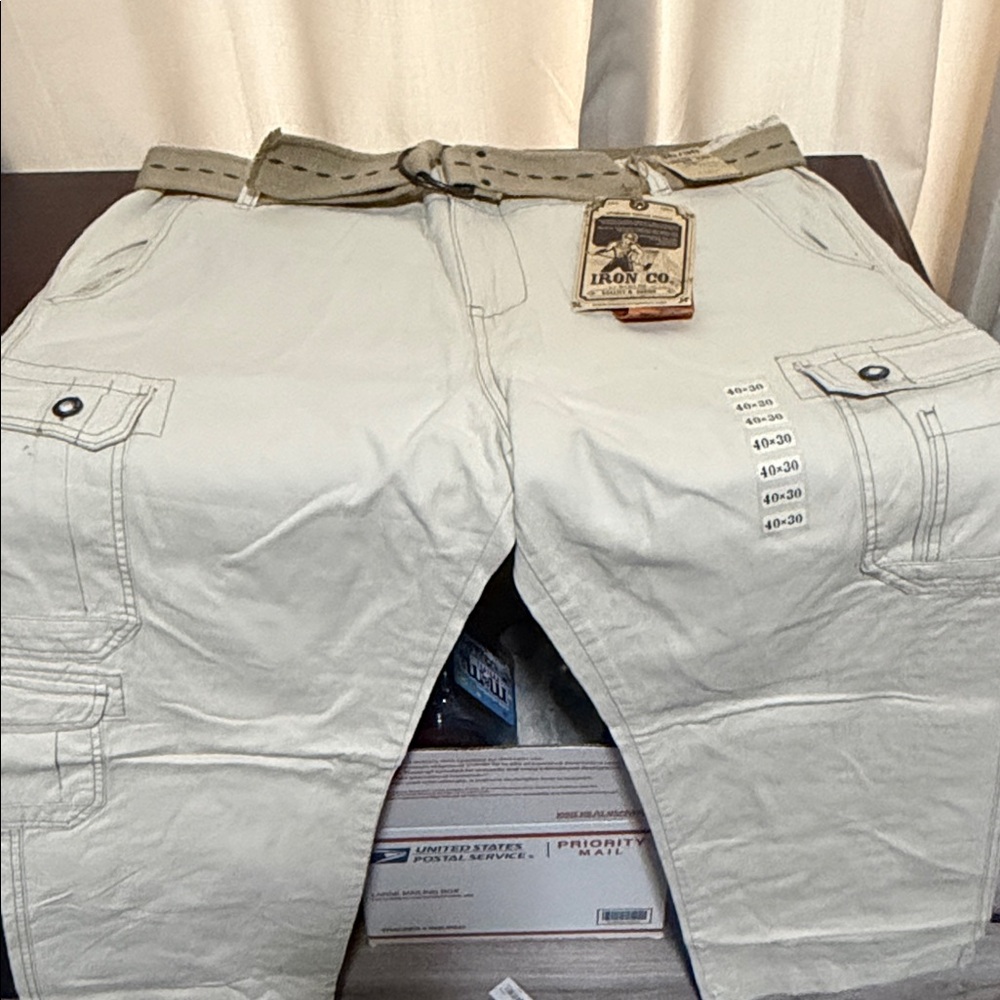 Iron Co. Men's Beige Cargo Pants